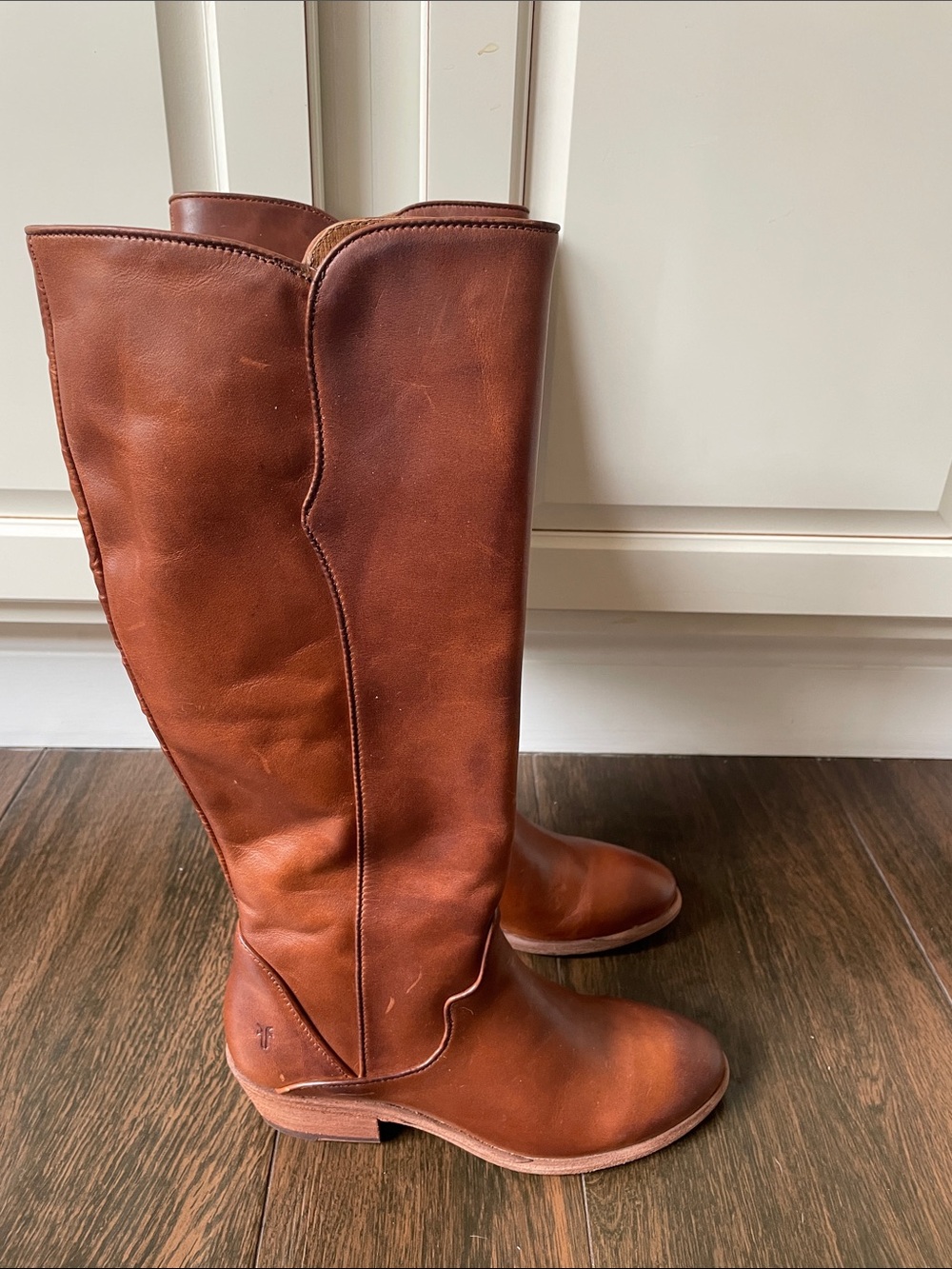 NWT FRYE Carson Piping Tall Boots! - Picture 2 of 9